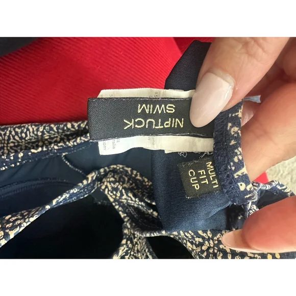 Niptuck Blue &‎ Gold One piece swimsuit size 8 - Picture 4 of 7